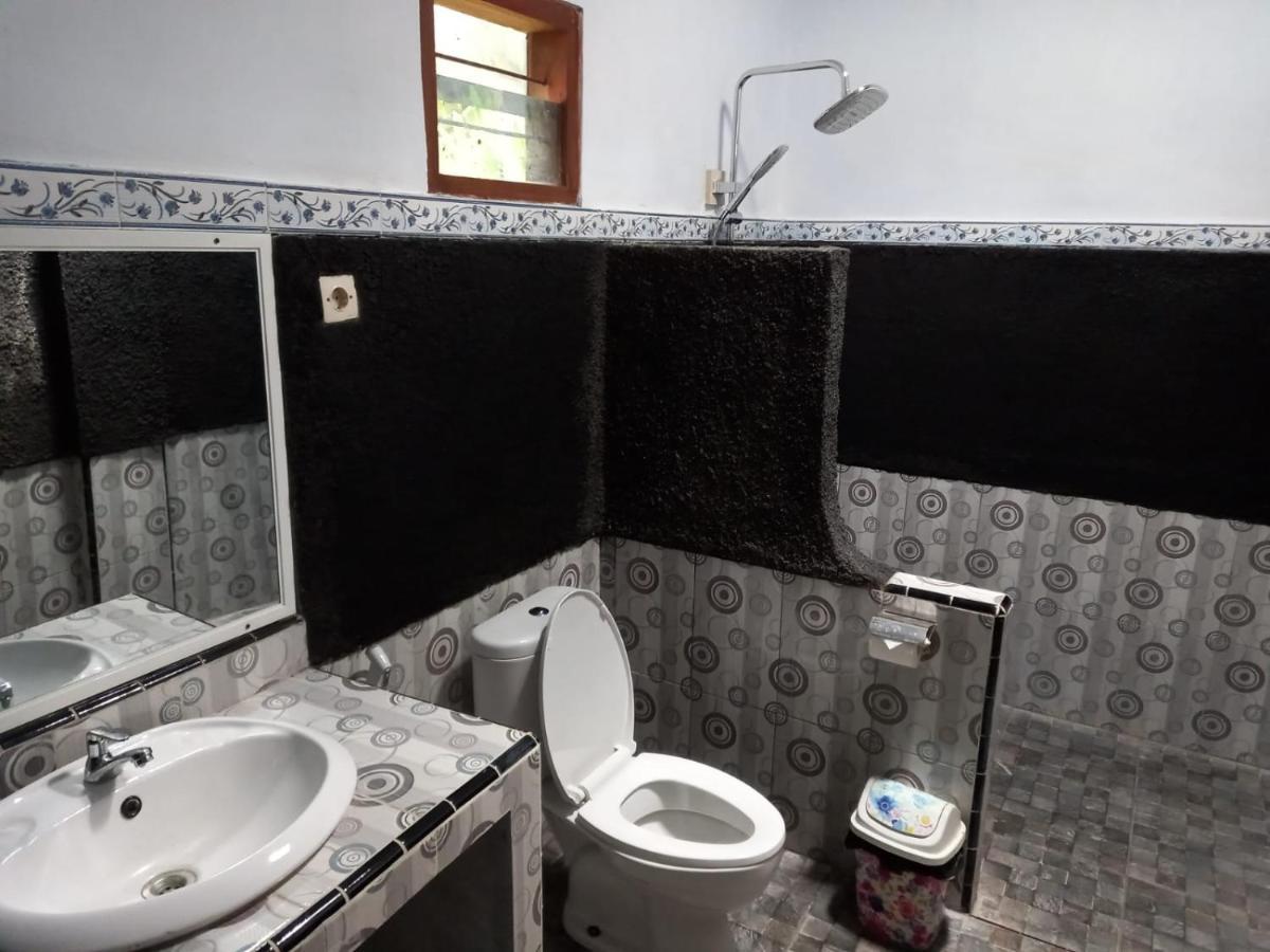 Juda Homestay บันยูวังงี ภายนอก รูปภาพ