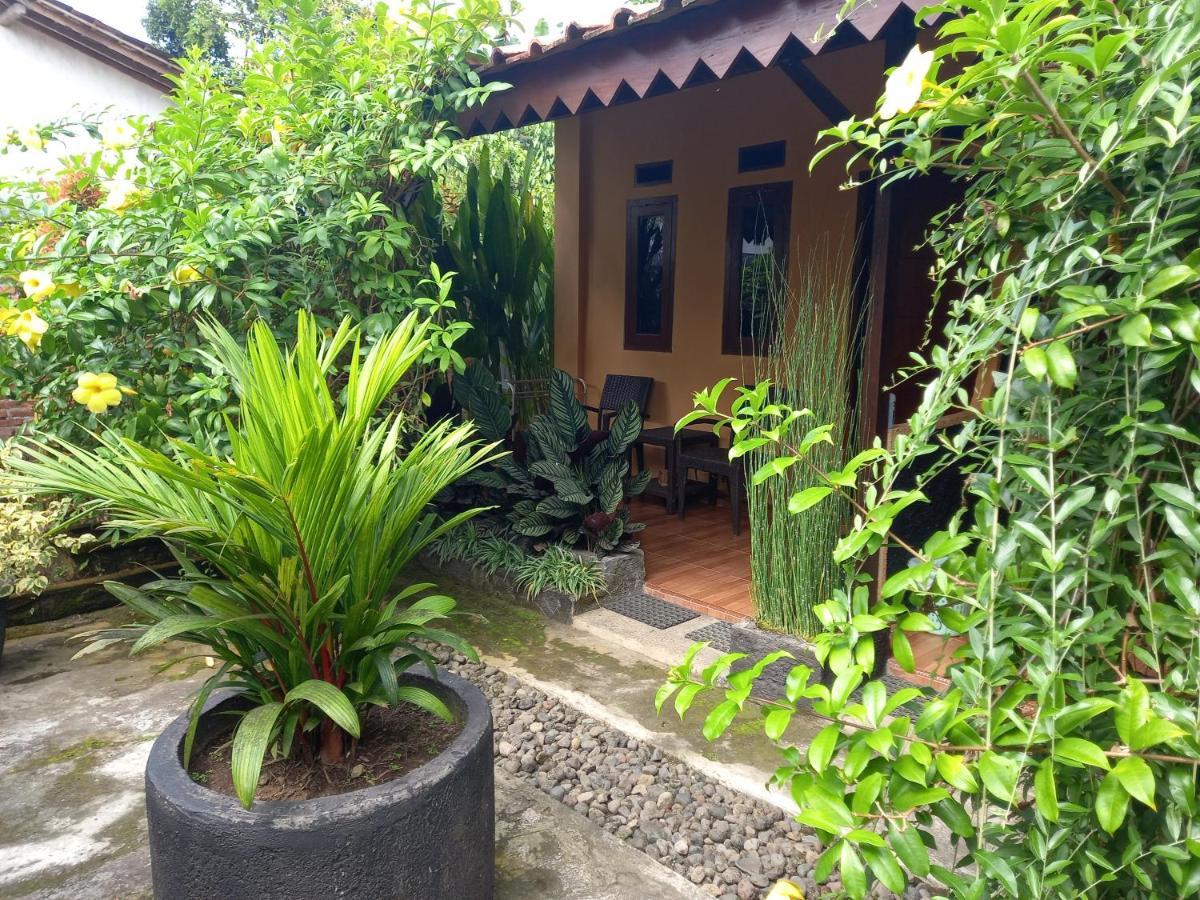 Juda Homestay บันยูวังงี ภายนอก รูปภาพ