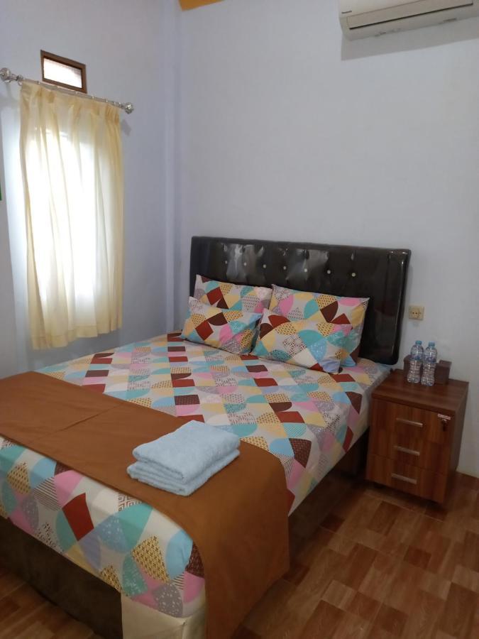 Juda Homestay บันยูวังงี ภายนอก รูปภาพ
